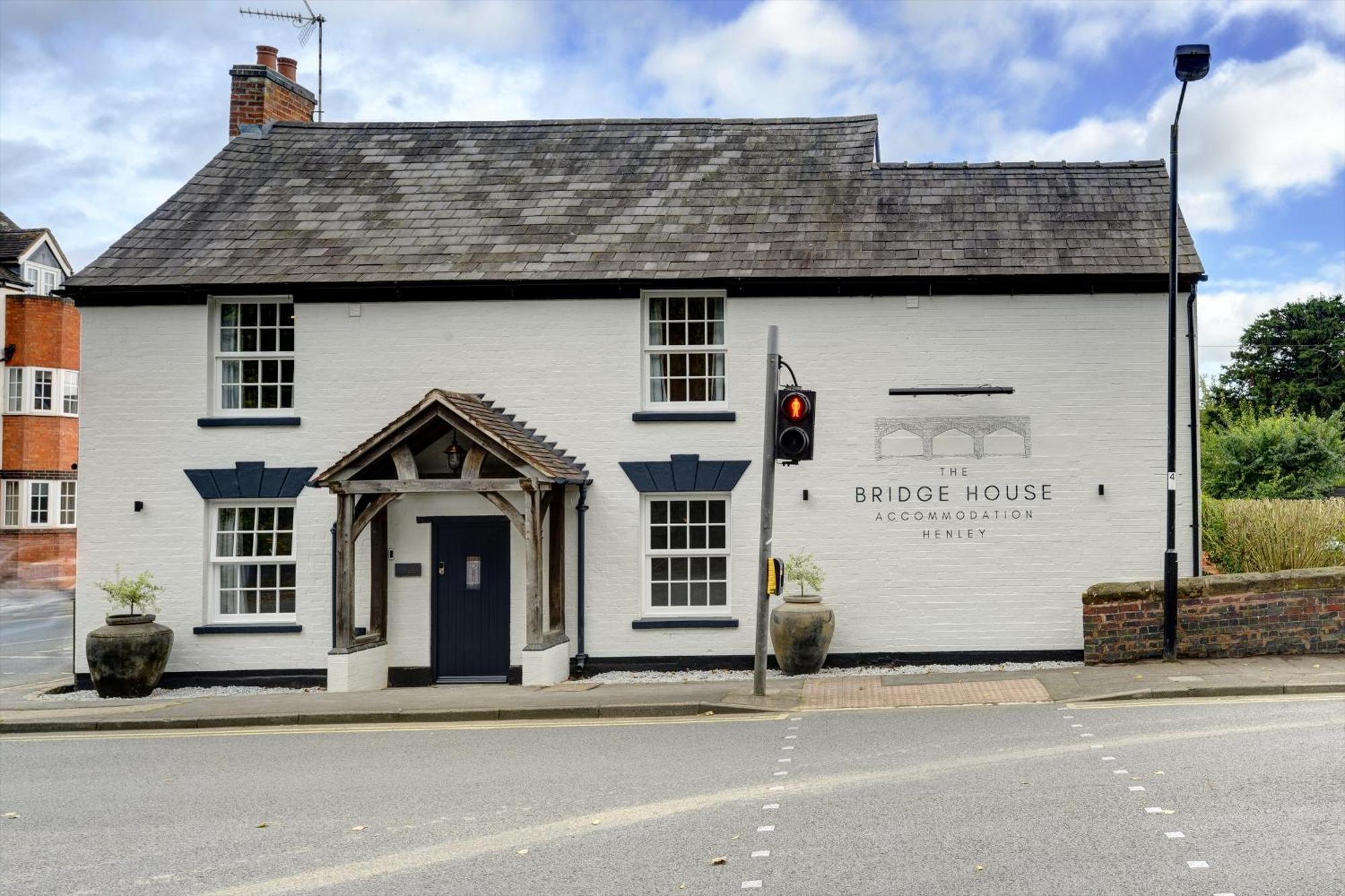 The Bridge House Henley Hotel ภายนอก รูปภาพ